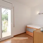 House In A Garden With View *